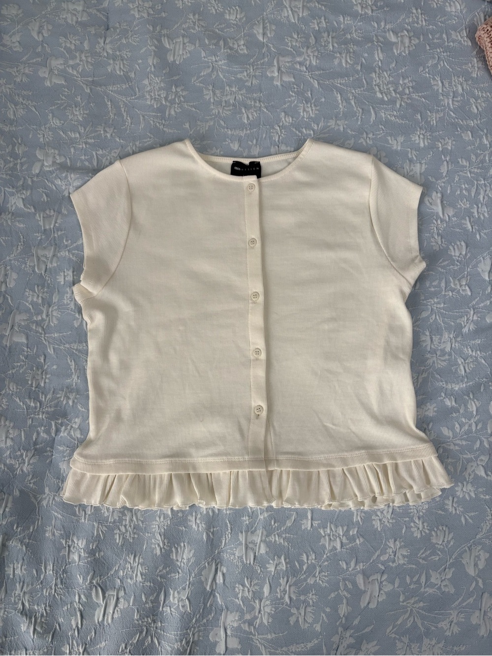 ASOS Cream Short Sleeve Button-Front Top with Ruffle Hem - Picture 2 of 3